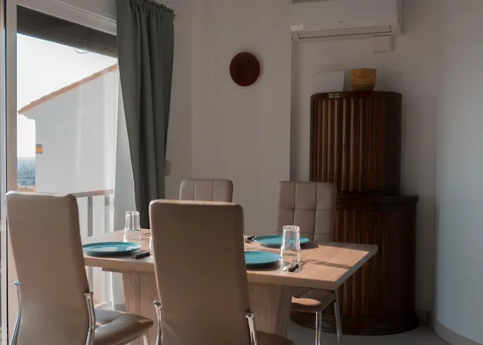 Apto 1ª Linea De Mar Con Vistas A *